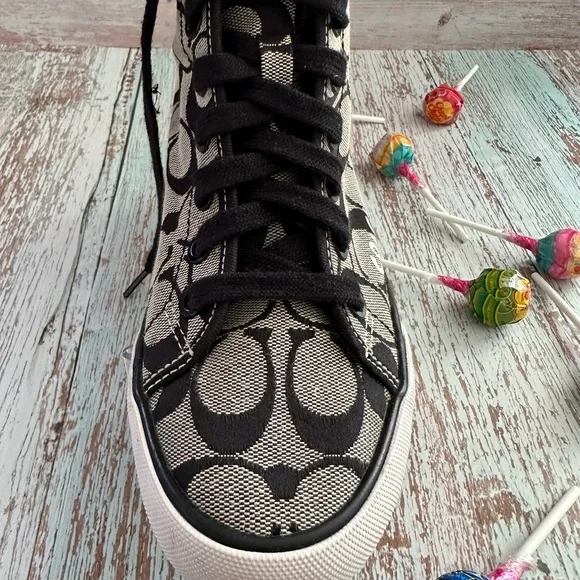 🔹Coach Women’s Black Printed Sneakers - Size 6B🔸 - Picture 7 of 16